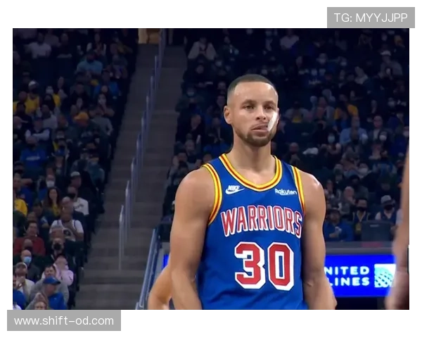 库里高效利用挡拆拉开空间 三分命中率明显优于Dame