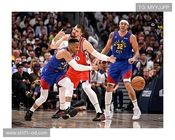 艾弗森突破创造得分爆发 助76人拉开对掘金差距