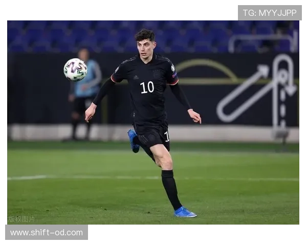 哈弗茨回撤组织进攻，关键战中如何扛起中场核心重任？