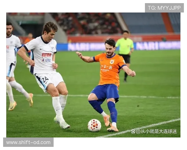 大连英博主场两连胜后防线零封表现成冲超关键保障